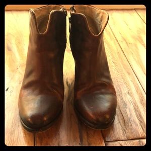 Free bird brown leather booties
